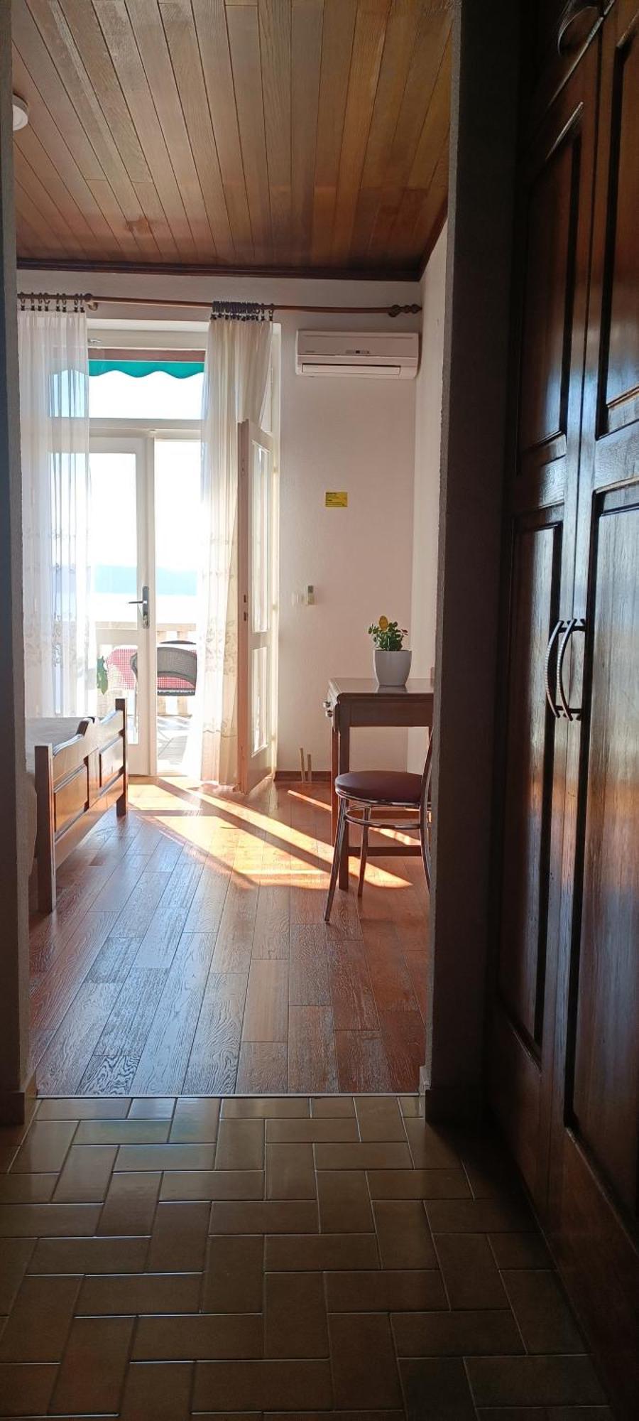 Apartments Julija Brela Room photo